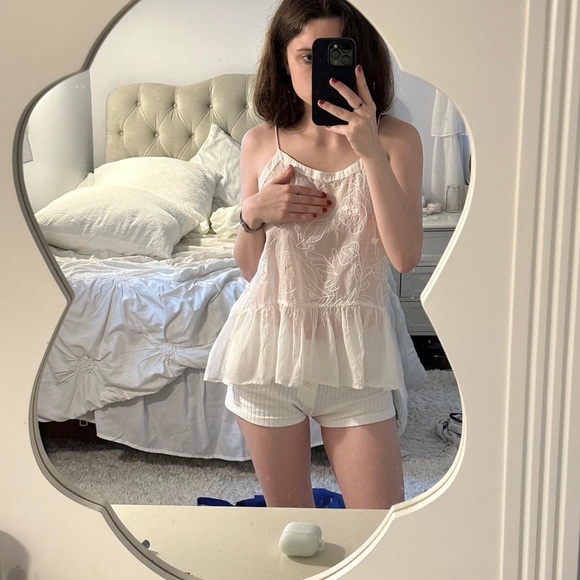 LOFT Ann Taylor Sheer Embroidered White Tank Top Peplum Waist Medium - Picture 6 of 6